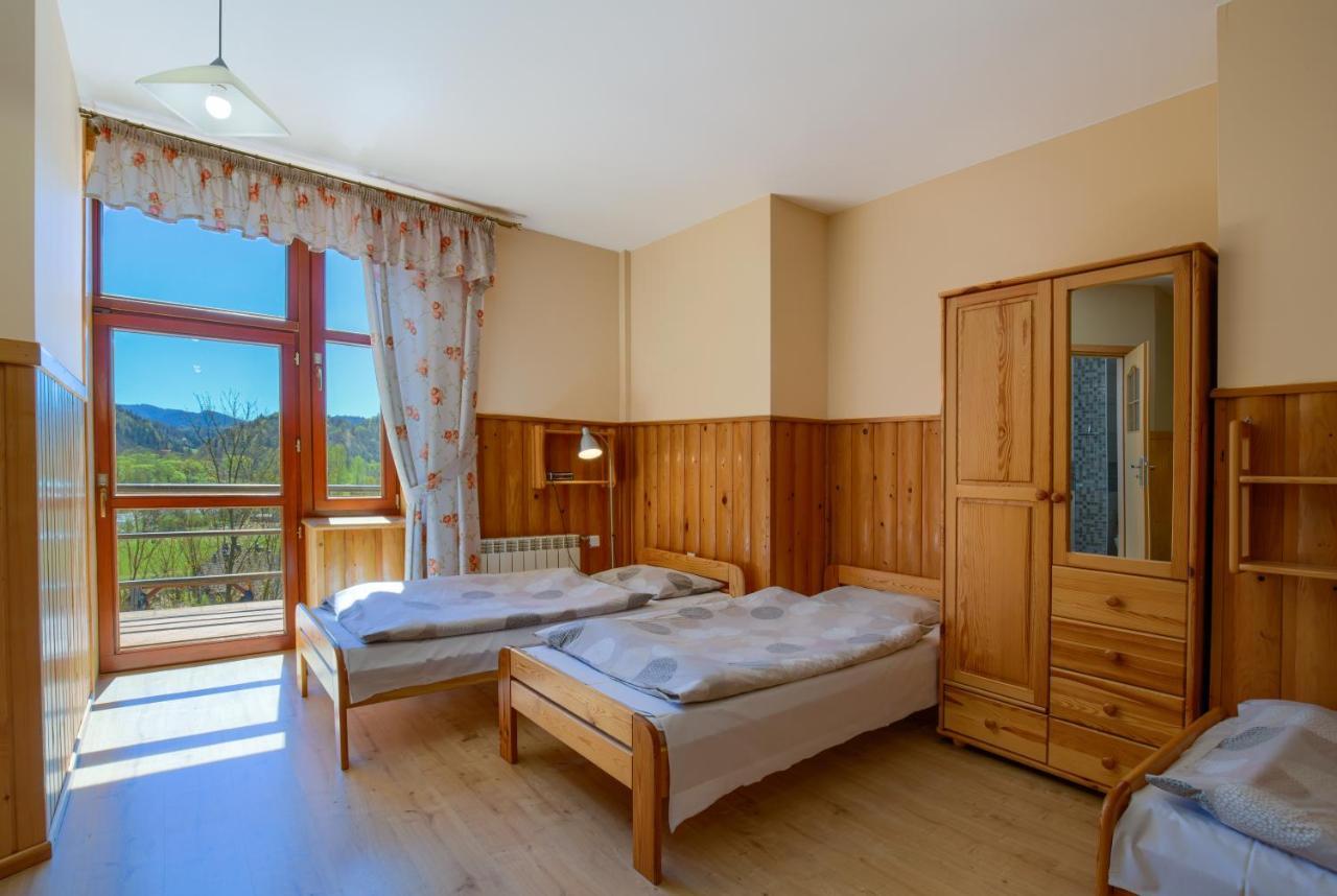 Schronisko Pttk Trzy Korony Bed and Breakfast Sromowce Niżne Εξωτερικό φωτογραφία