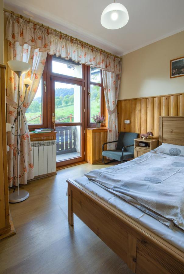 Schronisko Pttk Trzy Korony Bed and Breakfast Sromowce Niżne Εξωτερικό φωτογραφία