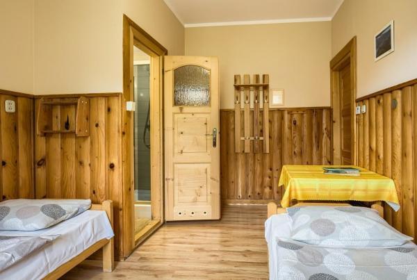 Schronisko Pttk Trzy Korony Bed and Breakfast Sromowce Niżne Εξωτερικό φωτογραφία