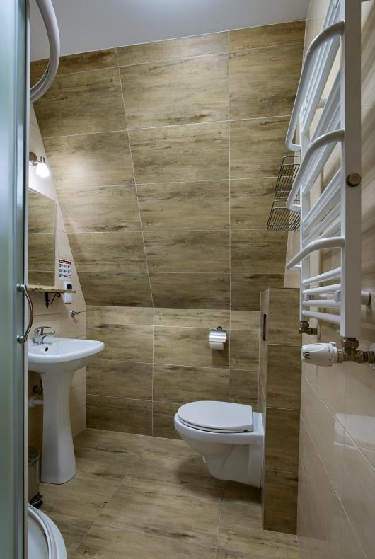Schronisko Pttk Trzy Korony Bed and Breakfast Sromowce Niżne Εξωτερικό φωτογραφία