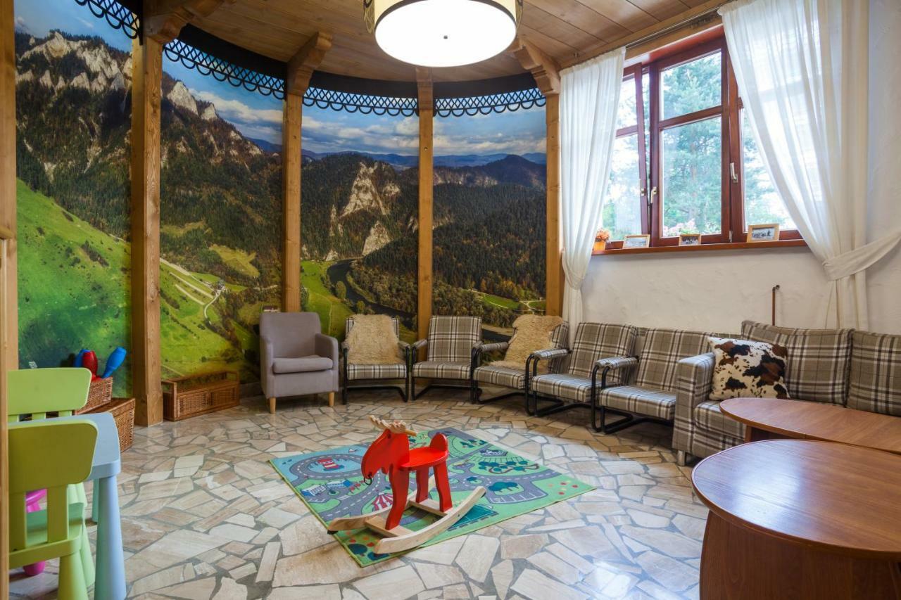 Schronisko Pttk Trzy Korony Bed and Breakfast Sromowce Niżne Εξωτερικό φωτογραφία